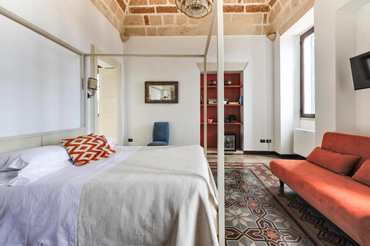 Castriota19 - Jacuzzi Room & Apartment Sit Lecce Exterior foto